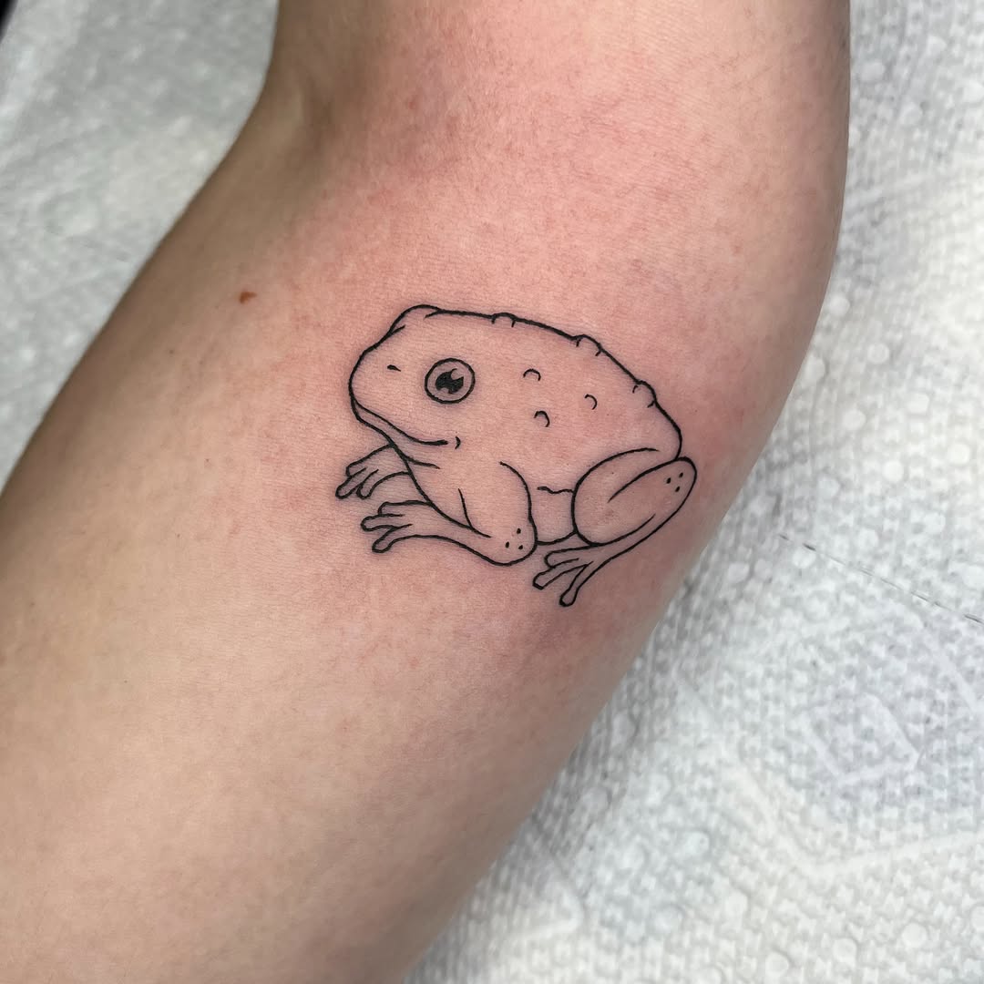 Tattoo by @stabbybrooks — fine_line