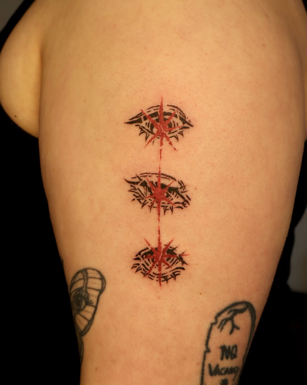 Tattoo by @naza.inks β blackwork, minimalist
