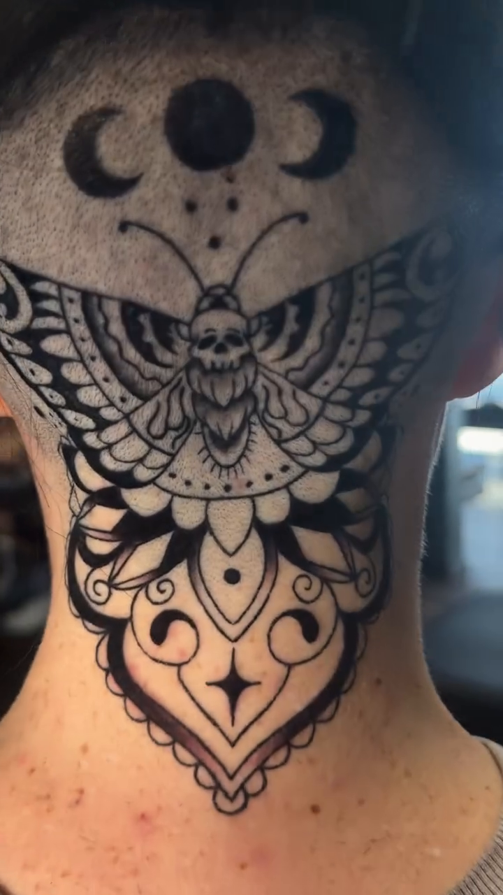 Tattoo by @inkbysarahtonnin — blackwork, geometric