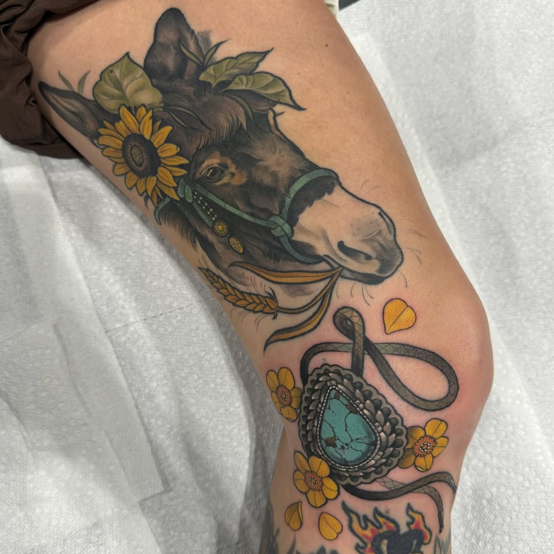 Tattoo by @rachelsmithtattoo — realism, neo_traditional