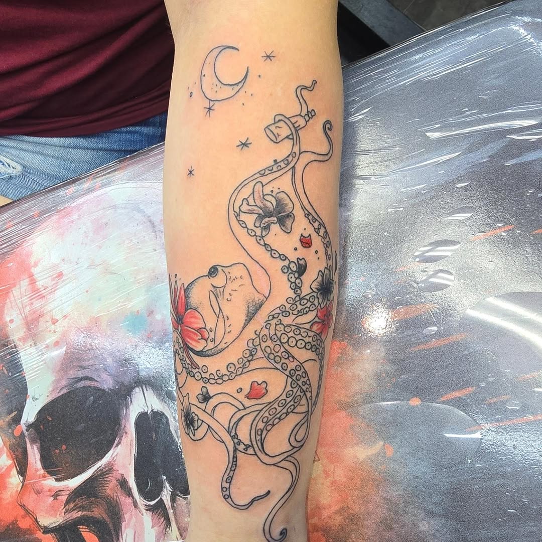 Tattoo by @mike_hambright_tattoos — fine_line, illustrative