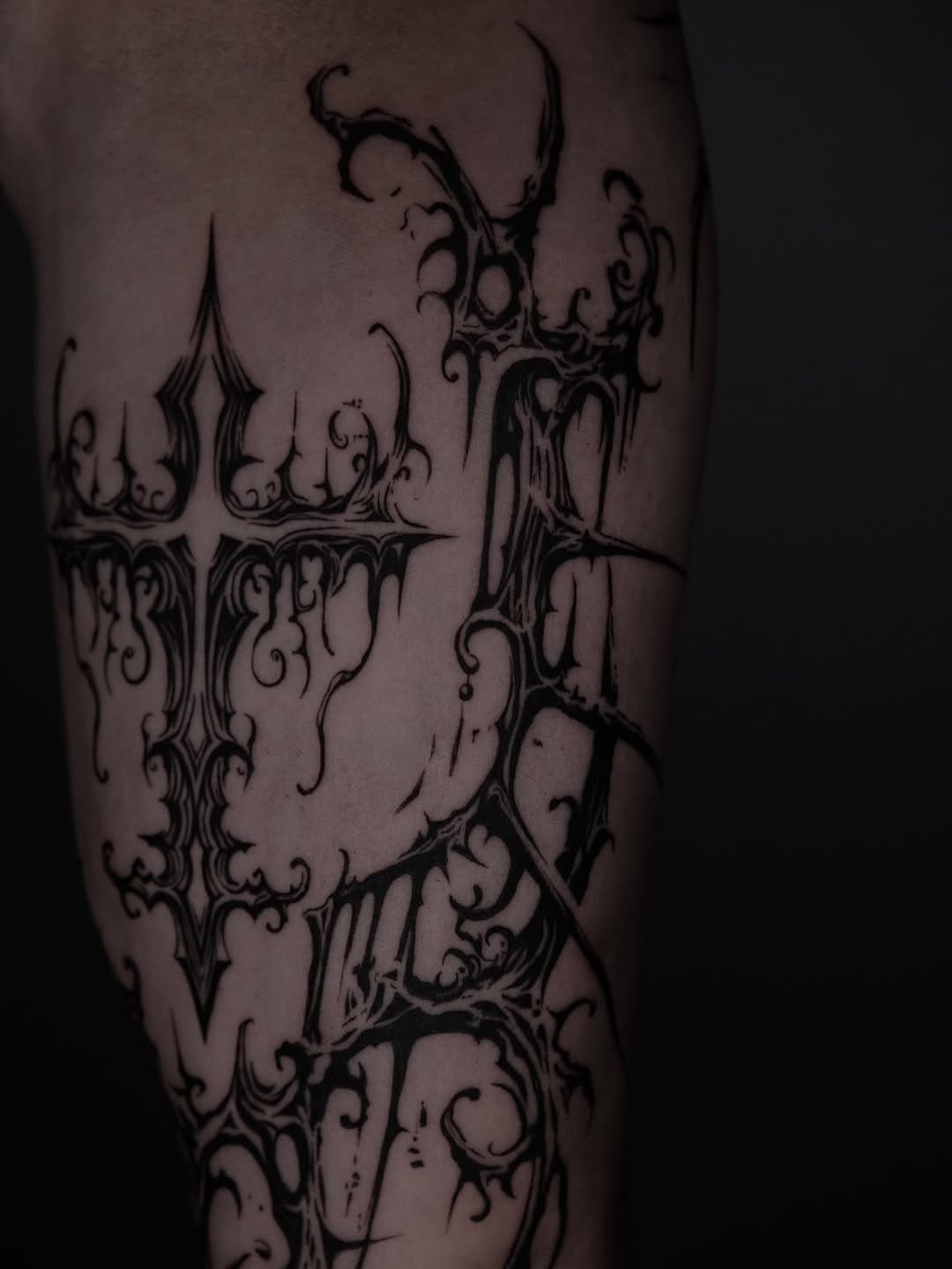 Tattoo by @grxytattoo — blackwork, ornamental