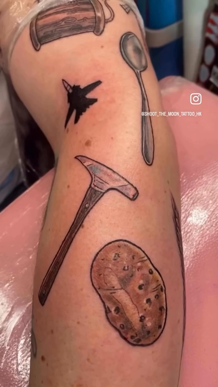 Tattoo by @juliaseizure — black_and_grey, realism