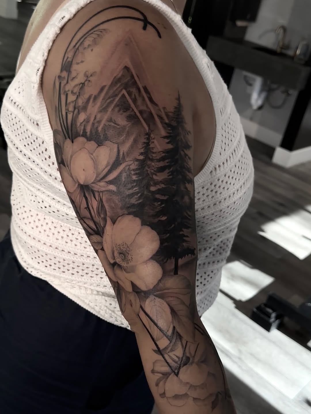 Tattoo by @mimzipma — black_and_grey, realism