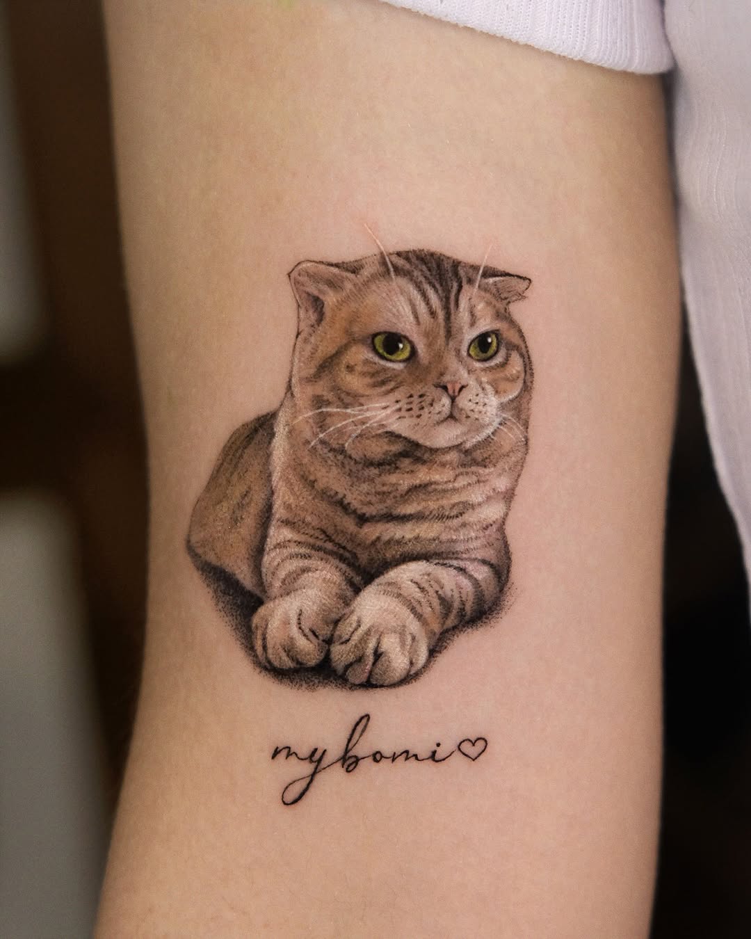 Tattoo by @yumemonchi — realism, fine_line