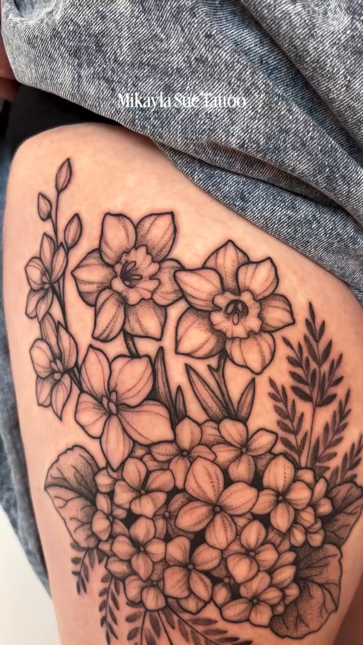 Tattoo by @mikaylasuetattoo — fine_line, black_and_grey