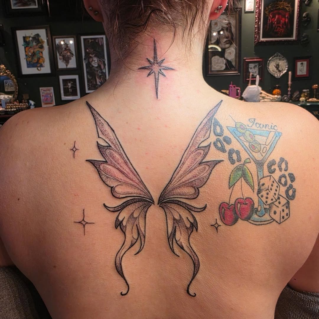 Tattoo by @victoriahtattoos — fine_line, dotwork