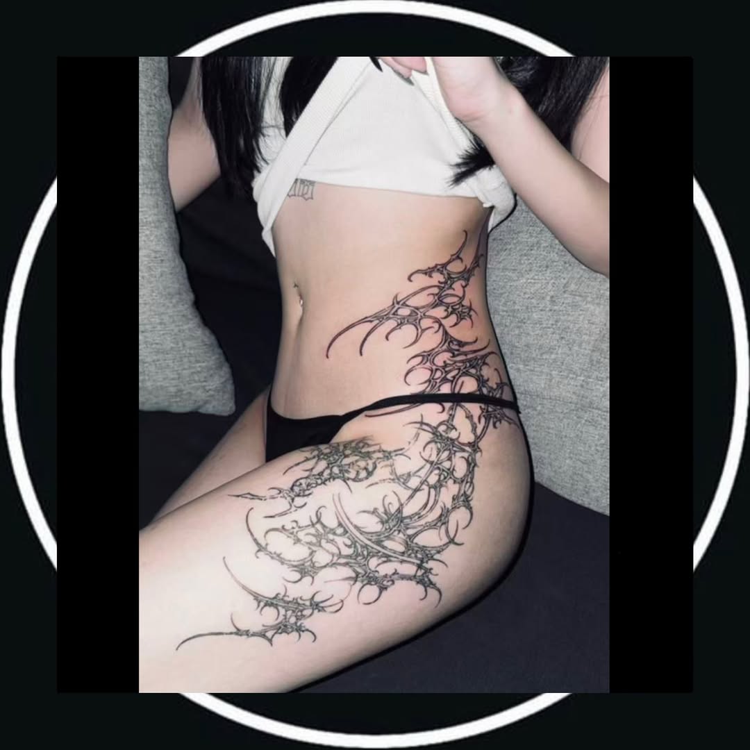 Tattoo by @tattoosgumi — blackwork, ornamental