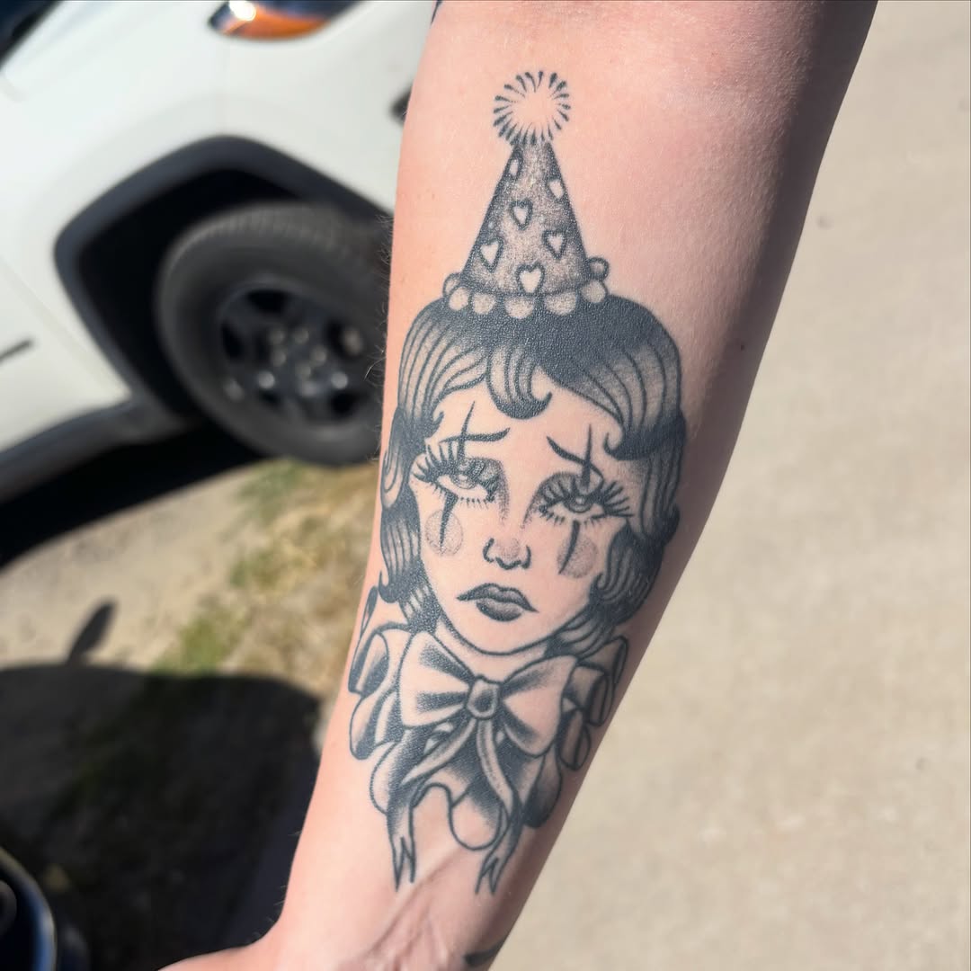 Tattoo by @thegonz541 — american_traditional, black_and_grey