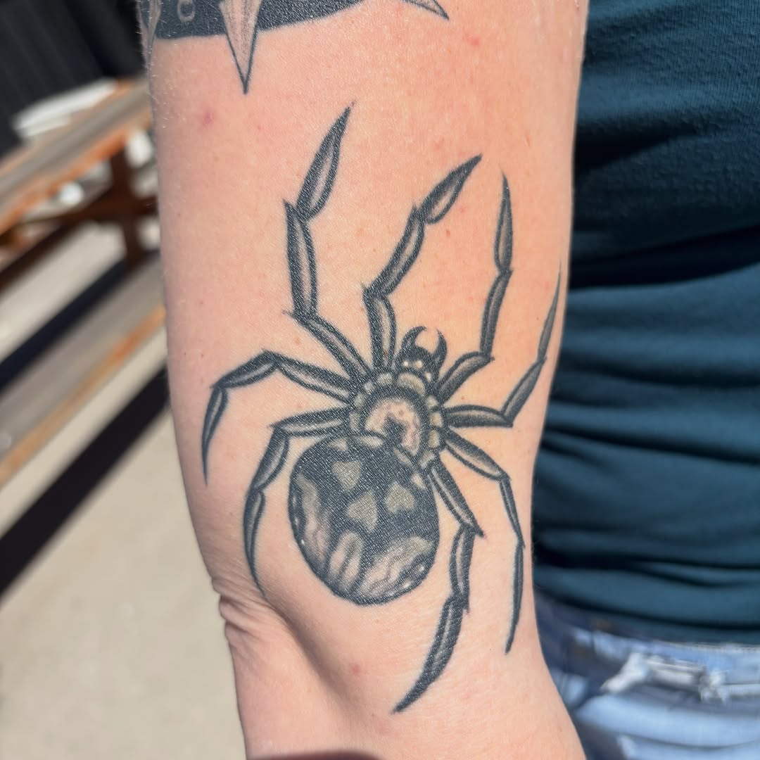 Tattoo by @thegonz541 — black_and_grey, realism