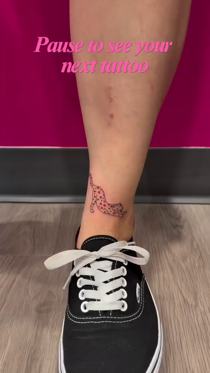 Tattoo by @pinkhousetattoo — fine_line