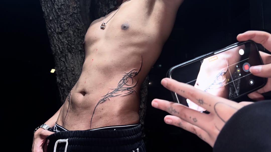 Tattoo by @deathtxpia โ blackwork, geometric