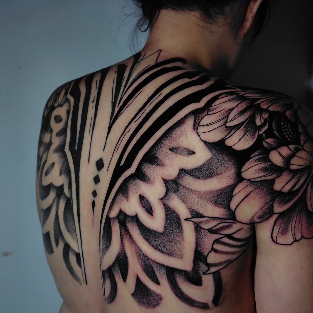 Tattoo by @issa.tatts — dotwork, black_and_grey