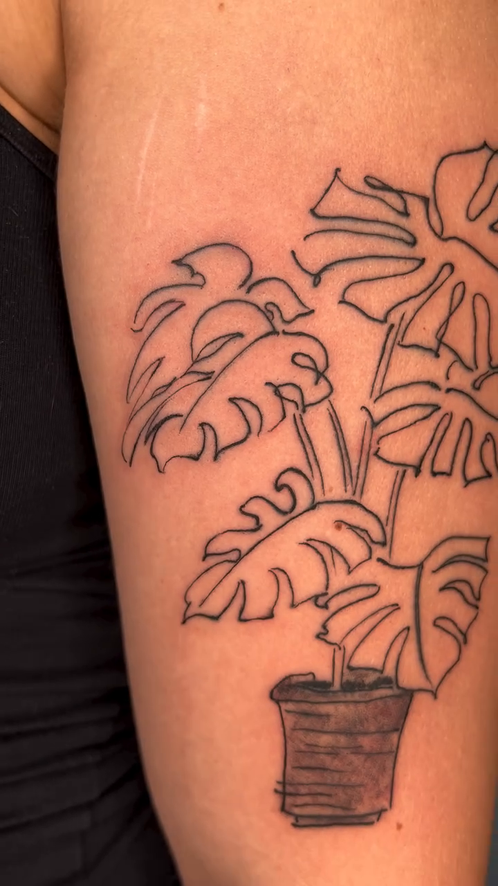 Tattoo by @settedoro.tattoo — fine_line