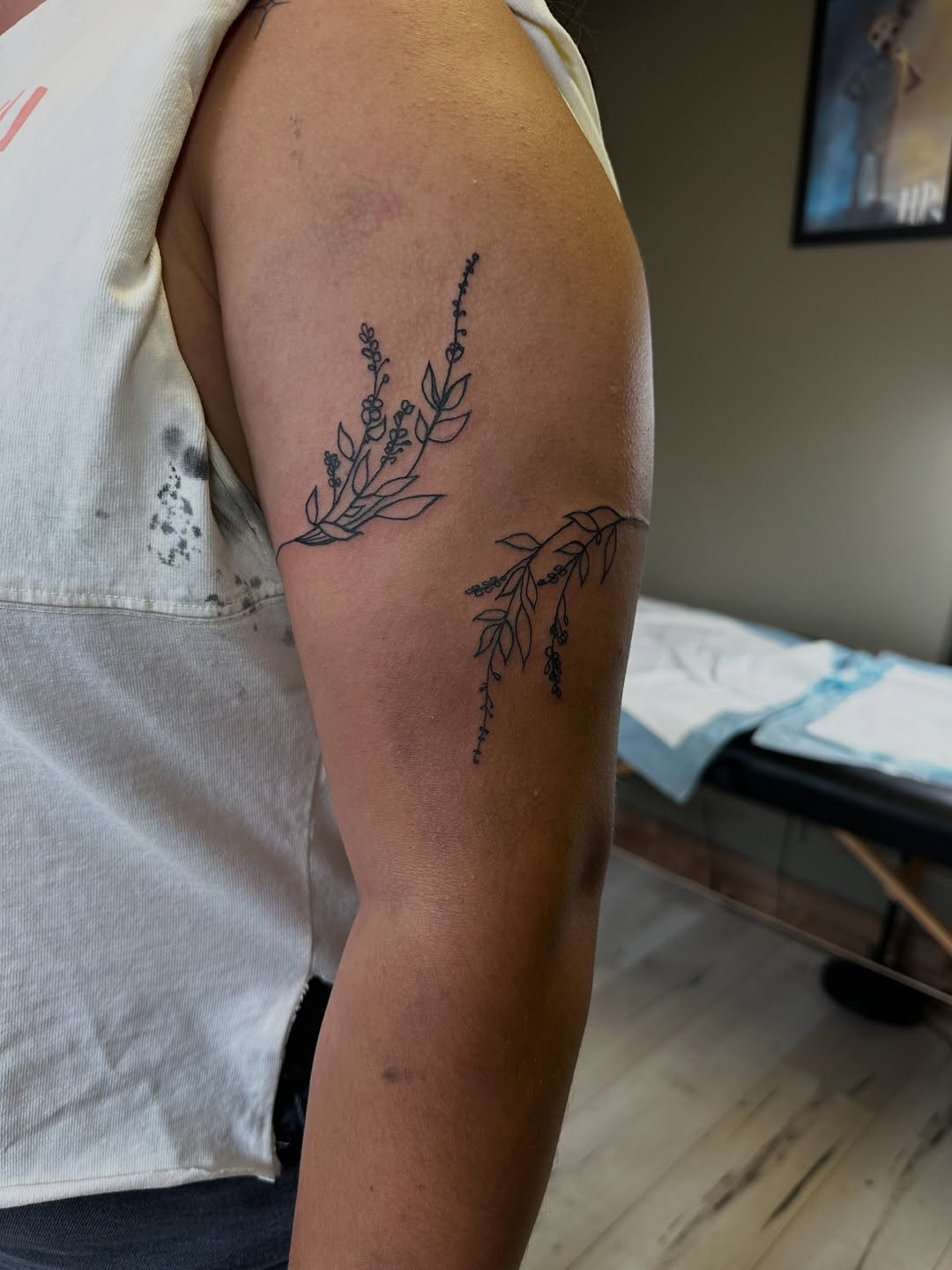 Tattoo by @mancub_tattoo — fine_line