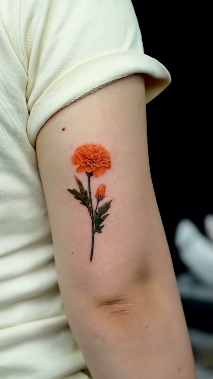 Tattoo by @tattooist_gaon — realism, fine_line