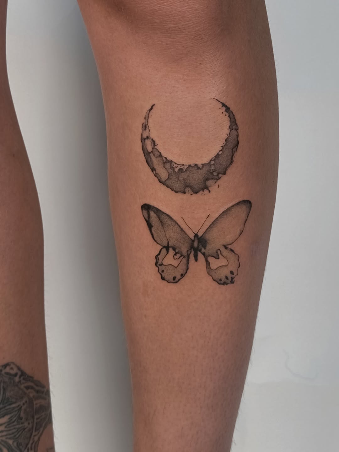 Tattoo by @liza.tattoos β black_and_grey, dotwork