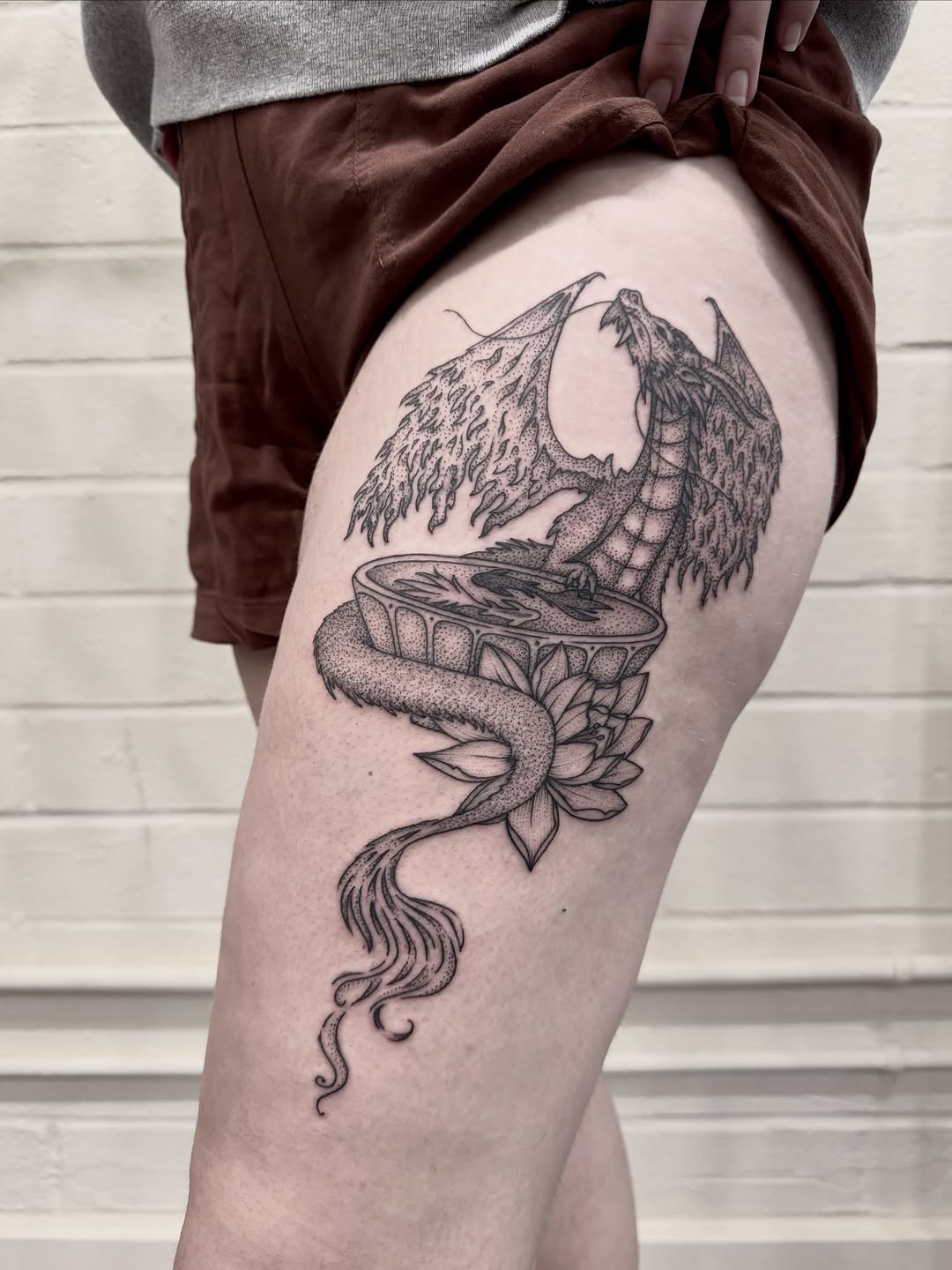 Tattoo by @shakuto_tattoos — dotwork, illustrative
