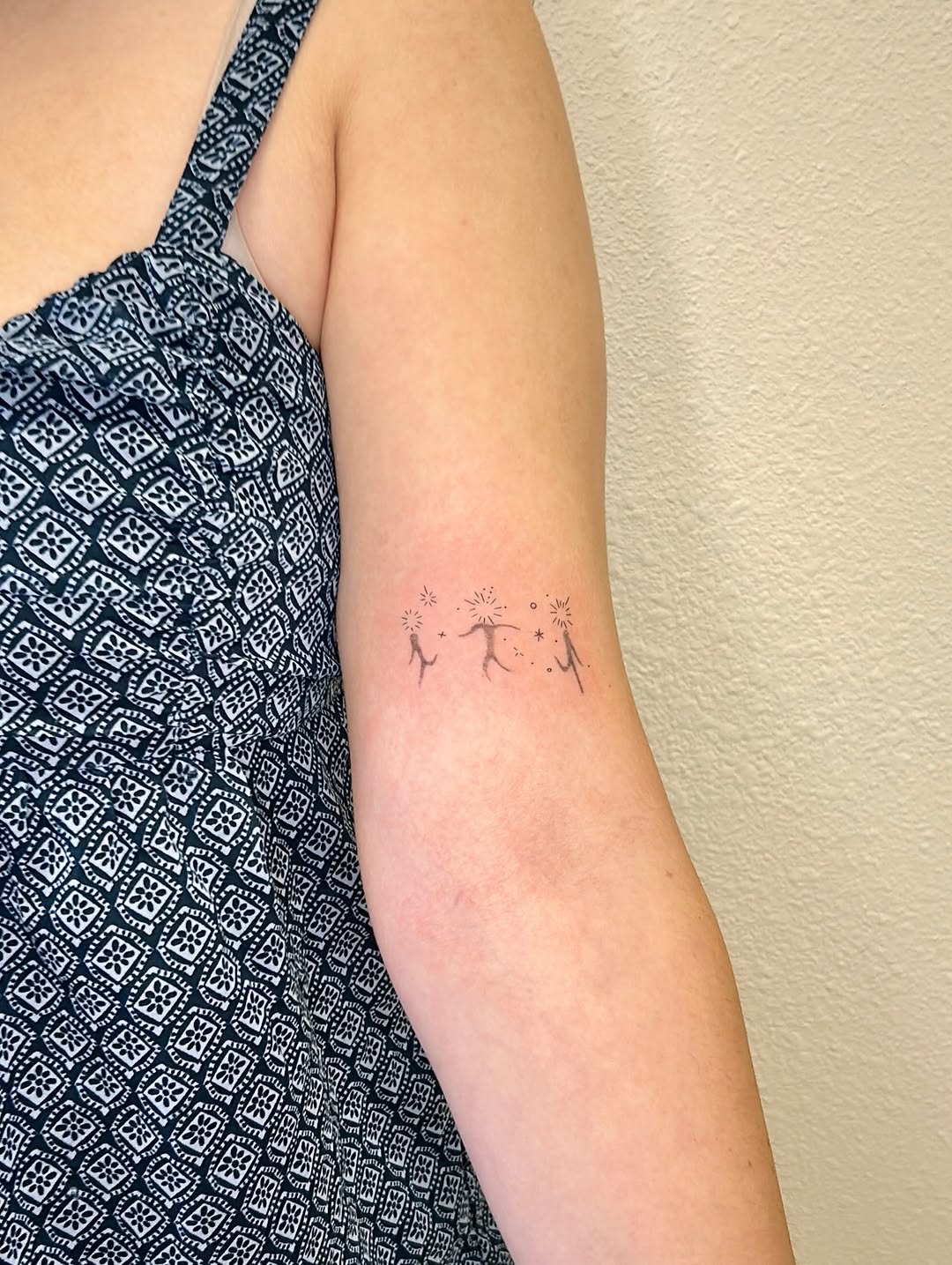 Tattoo by @tsuinami.tattoos — fine_line, minimalist