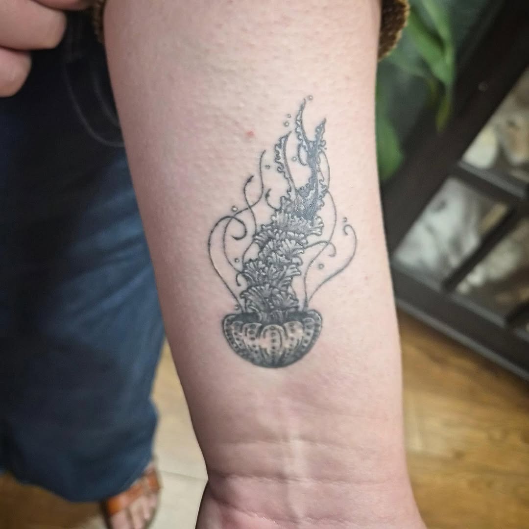 Tattoo by @teresarosetattoos — fine_line, black_and_grey