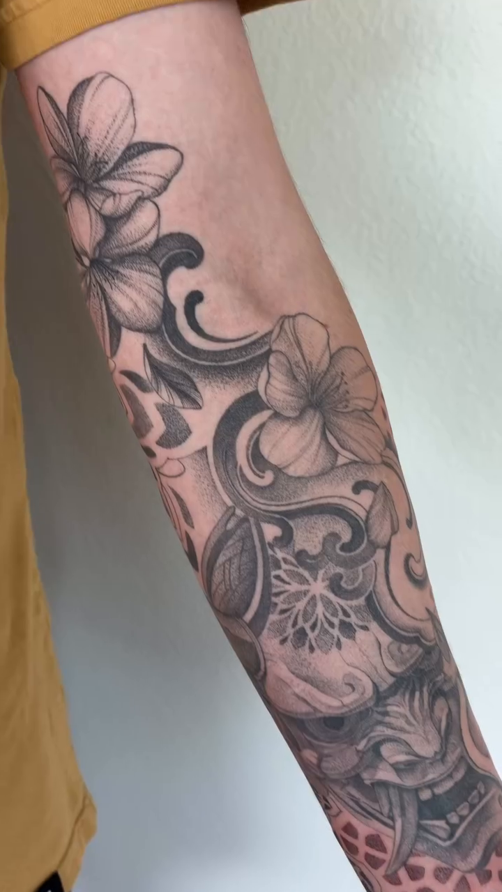 Tattoo by @art.byjaclyn — geometric, black_and_grey