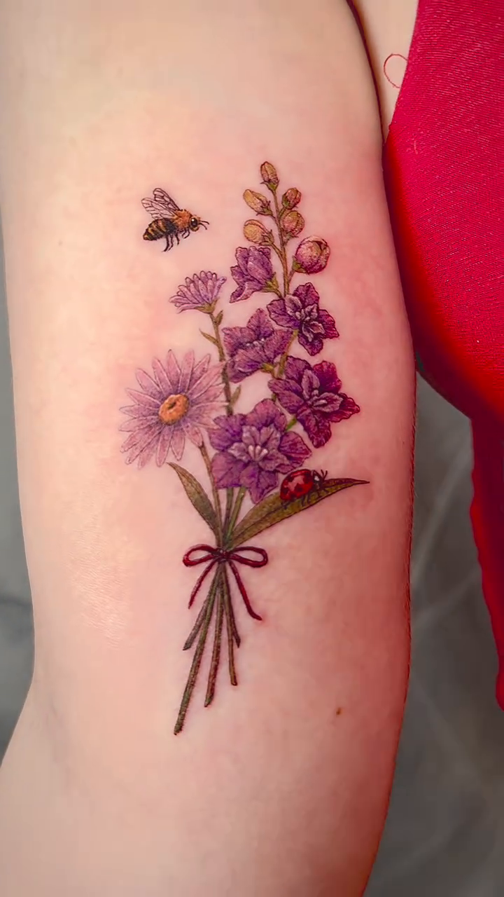 Tattoo by @paintedbyhanna.ink â fine_line, realism