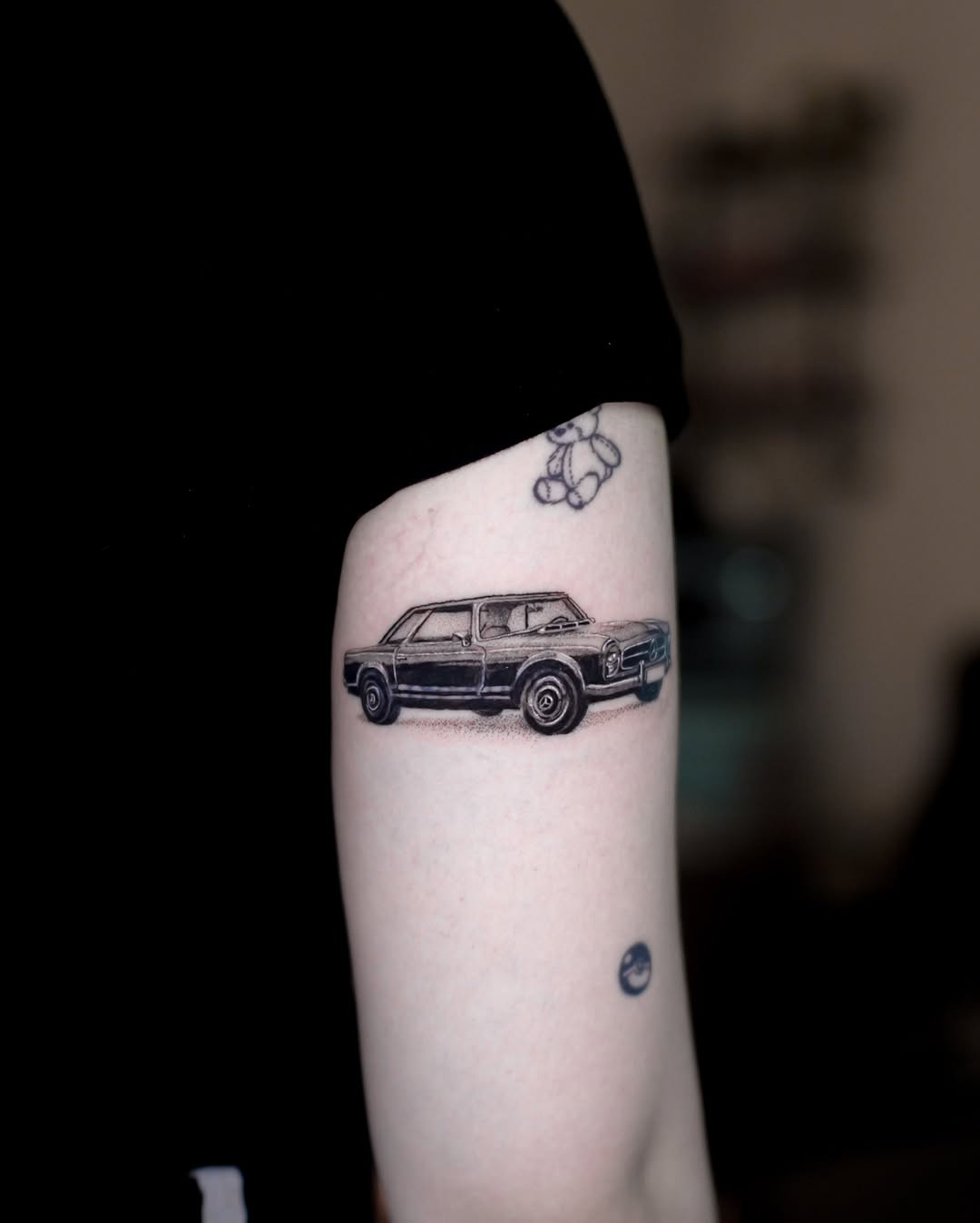 Tattoo by @minto.tattoo โ realism, black_and_grey
