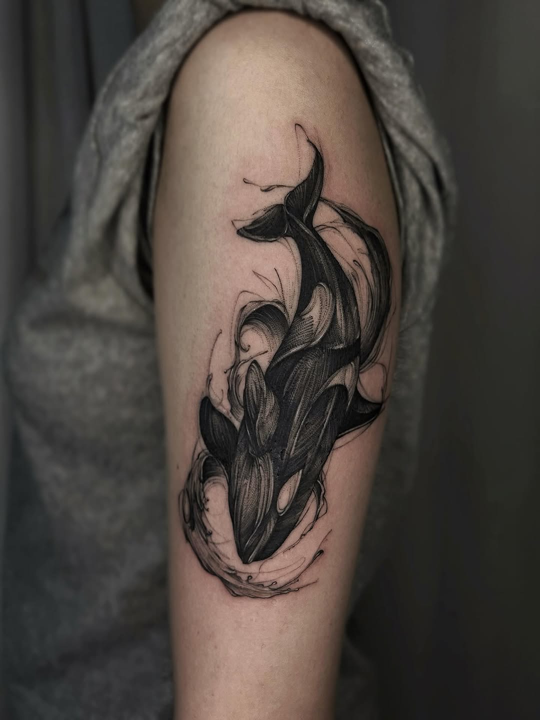 Tattoo by @tamilia_howall — black_and_grey, illustrative