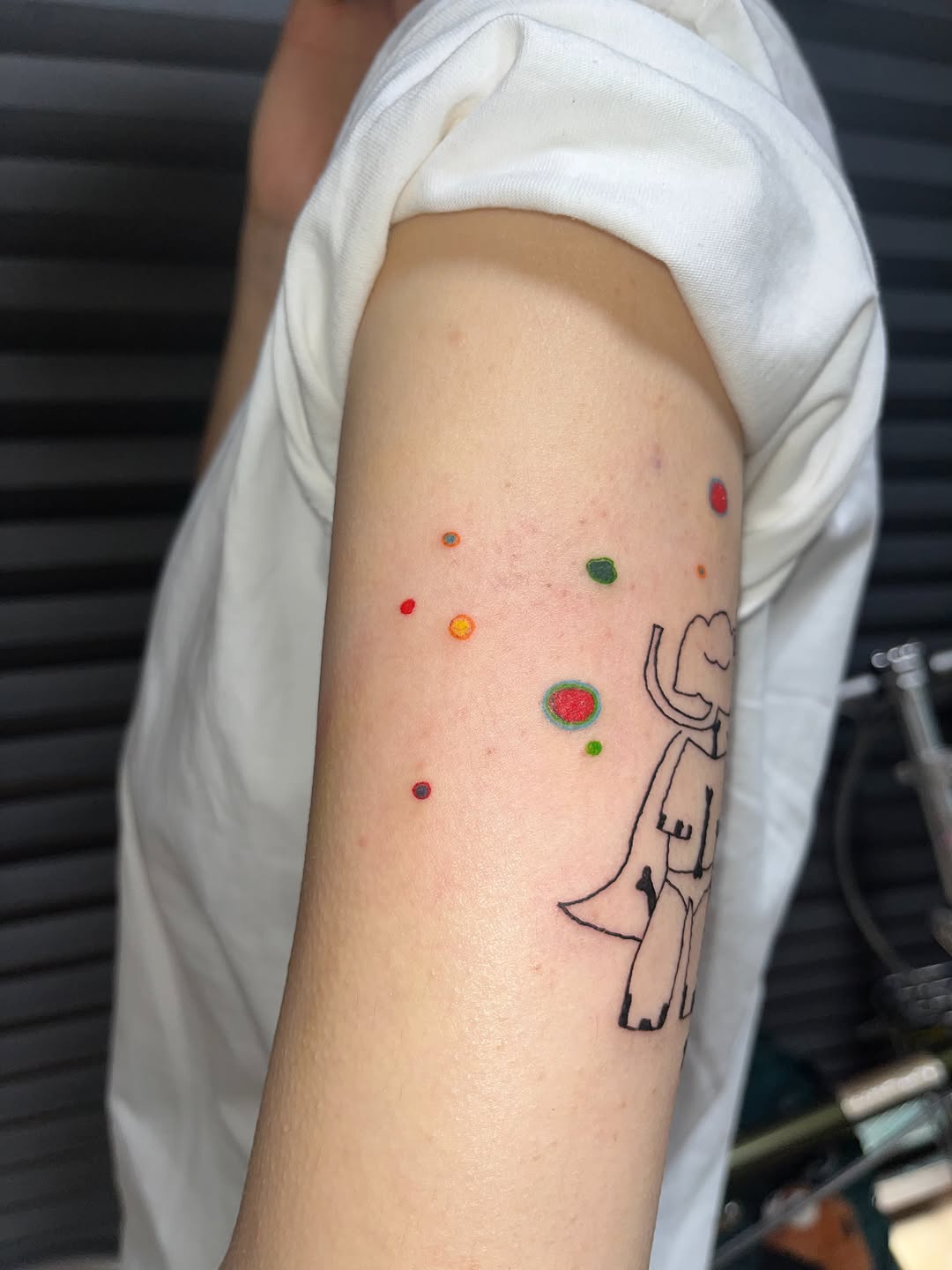 Tattoo by @allmyfeelingwerefake — illustrative, minimalist