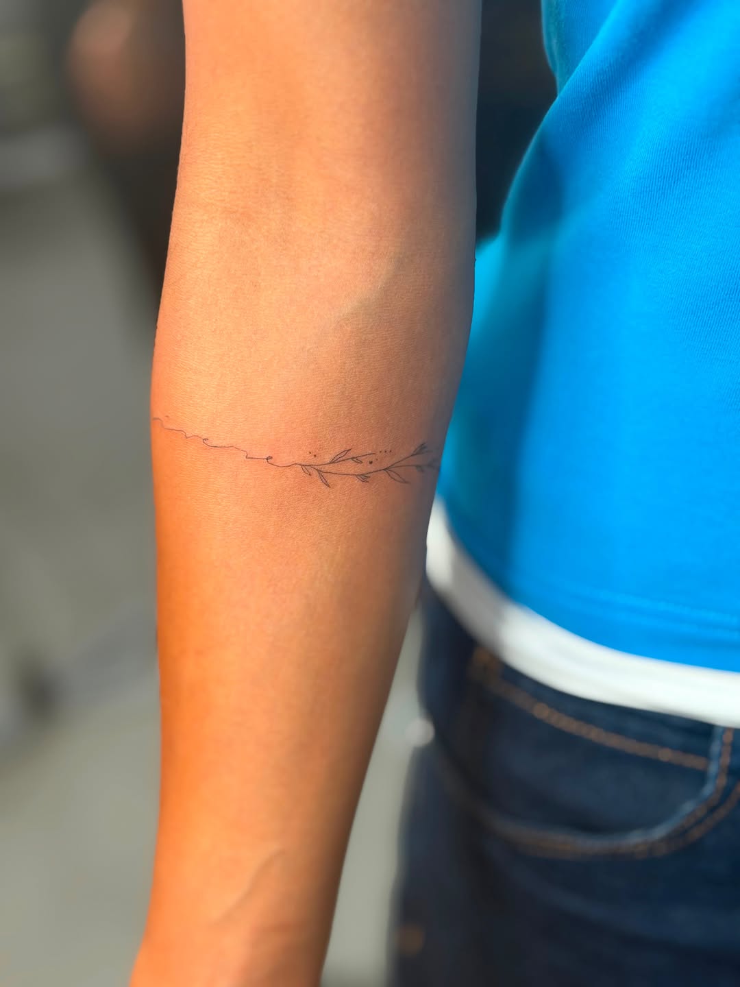 Tattoo by @elliemay.tatts โ fine_line, minimalist