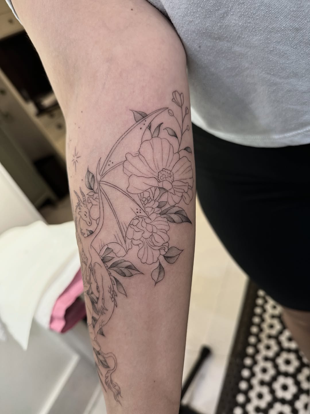 Tattoo by @seanharringtontattoo โ fine_line, illustrative