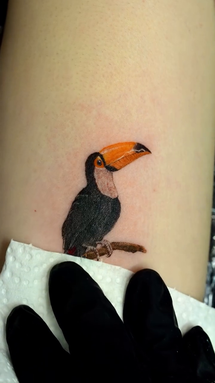 Tattoo by @tattooist_gaon — realism, fine_line