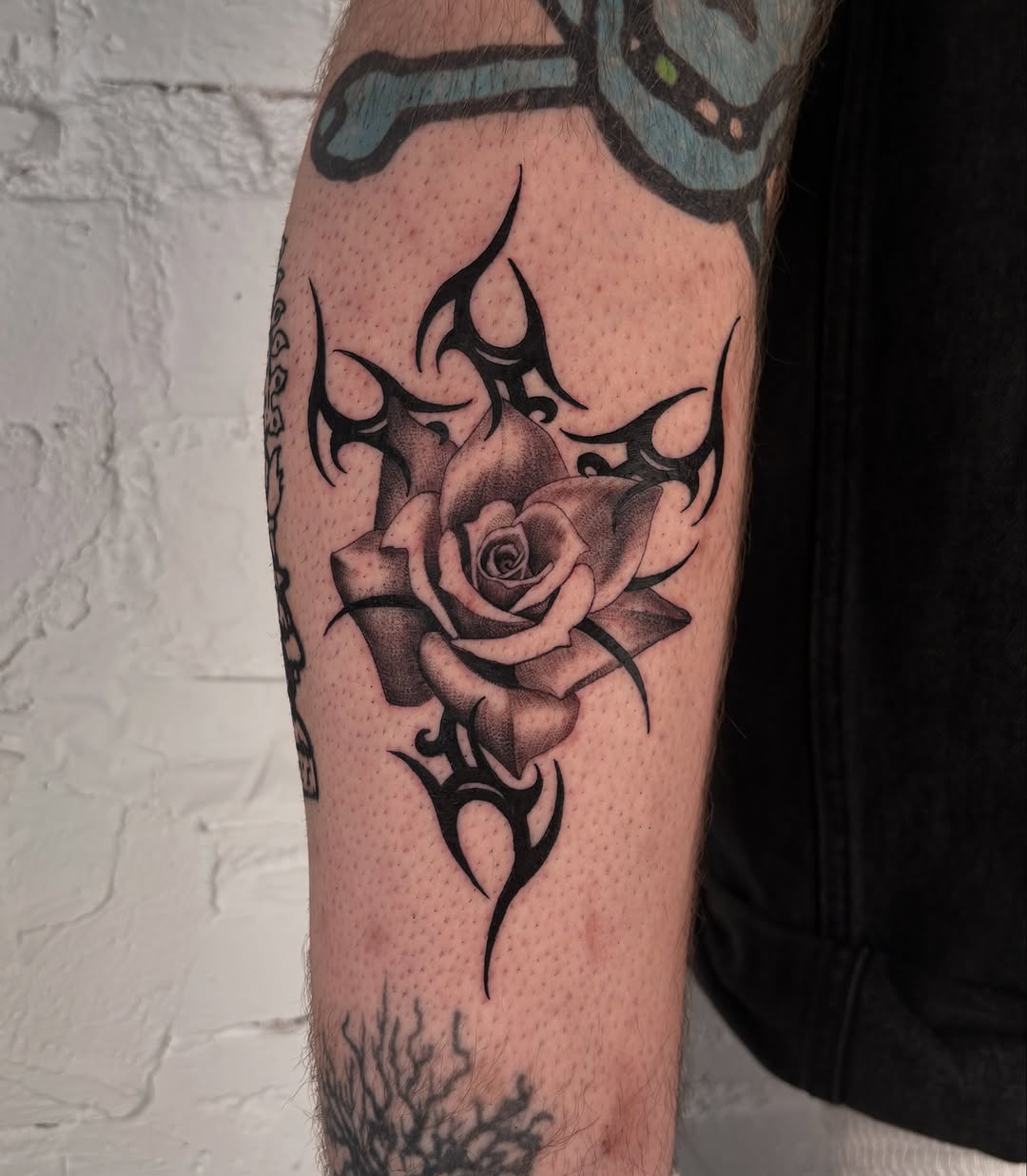 Tattoo by @uuptempo — black_and_grey, tribal