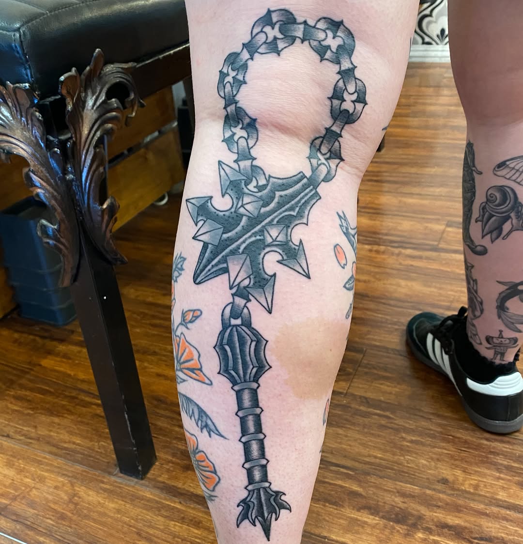 Tattoo by @lilspankee โ black_and_grey, realism