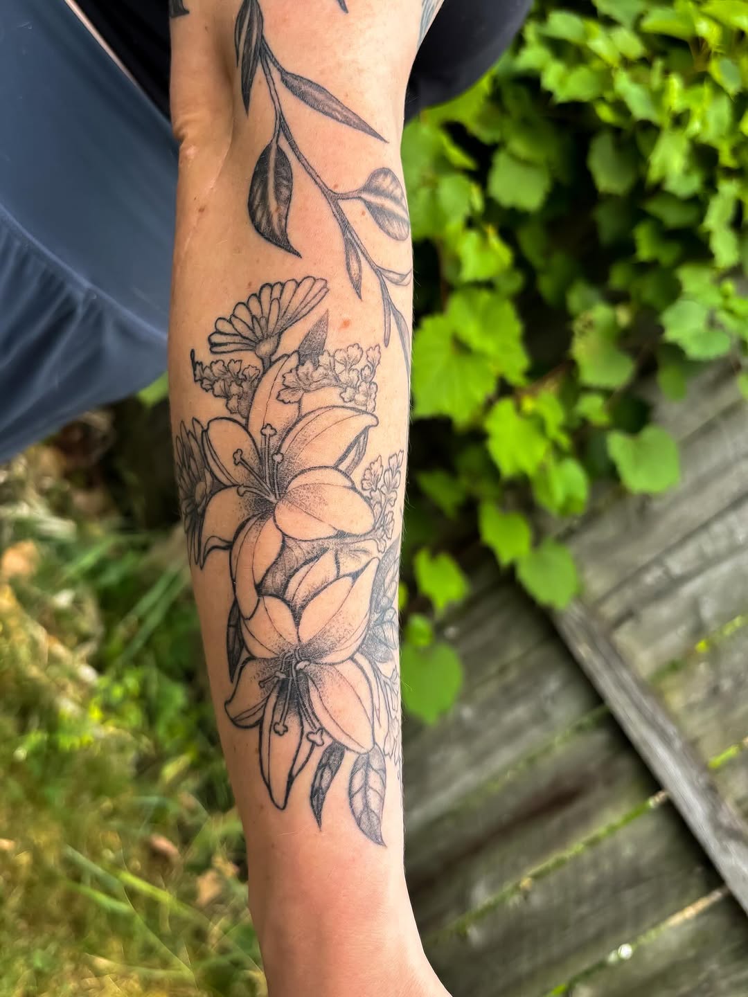 Tattoo by @_zzzava — black_and_grey, fine_line