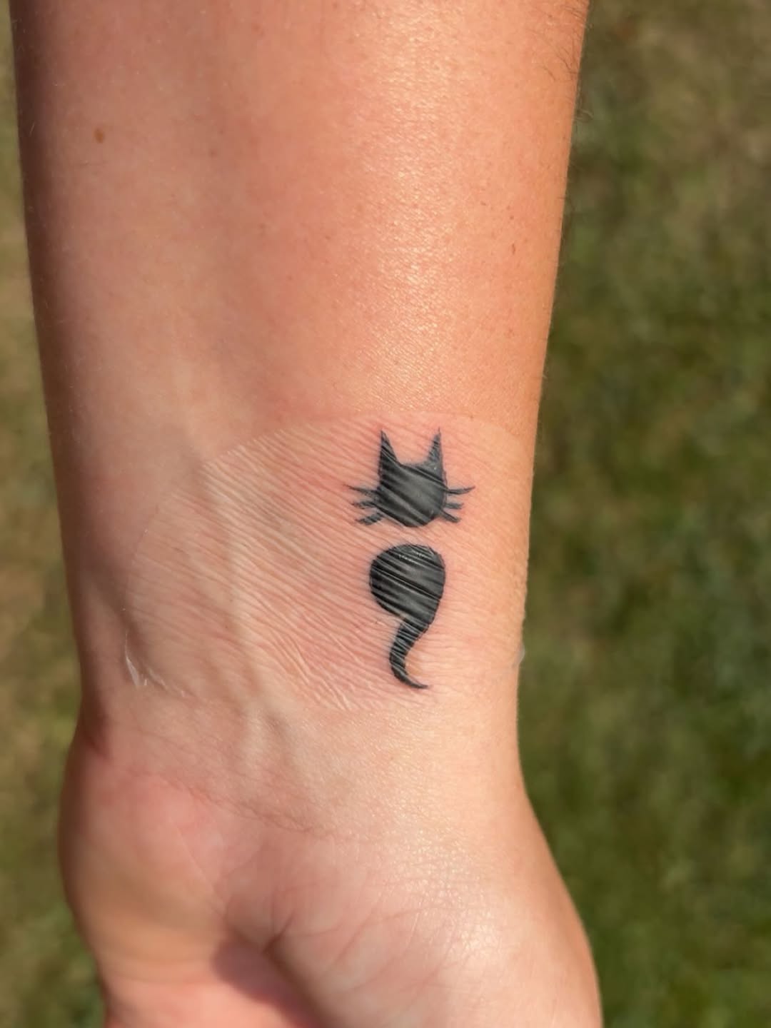 Tattoo by @gaboyzink — fine_line, blackwork