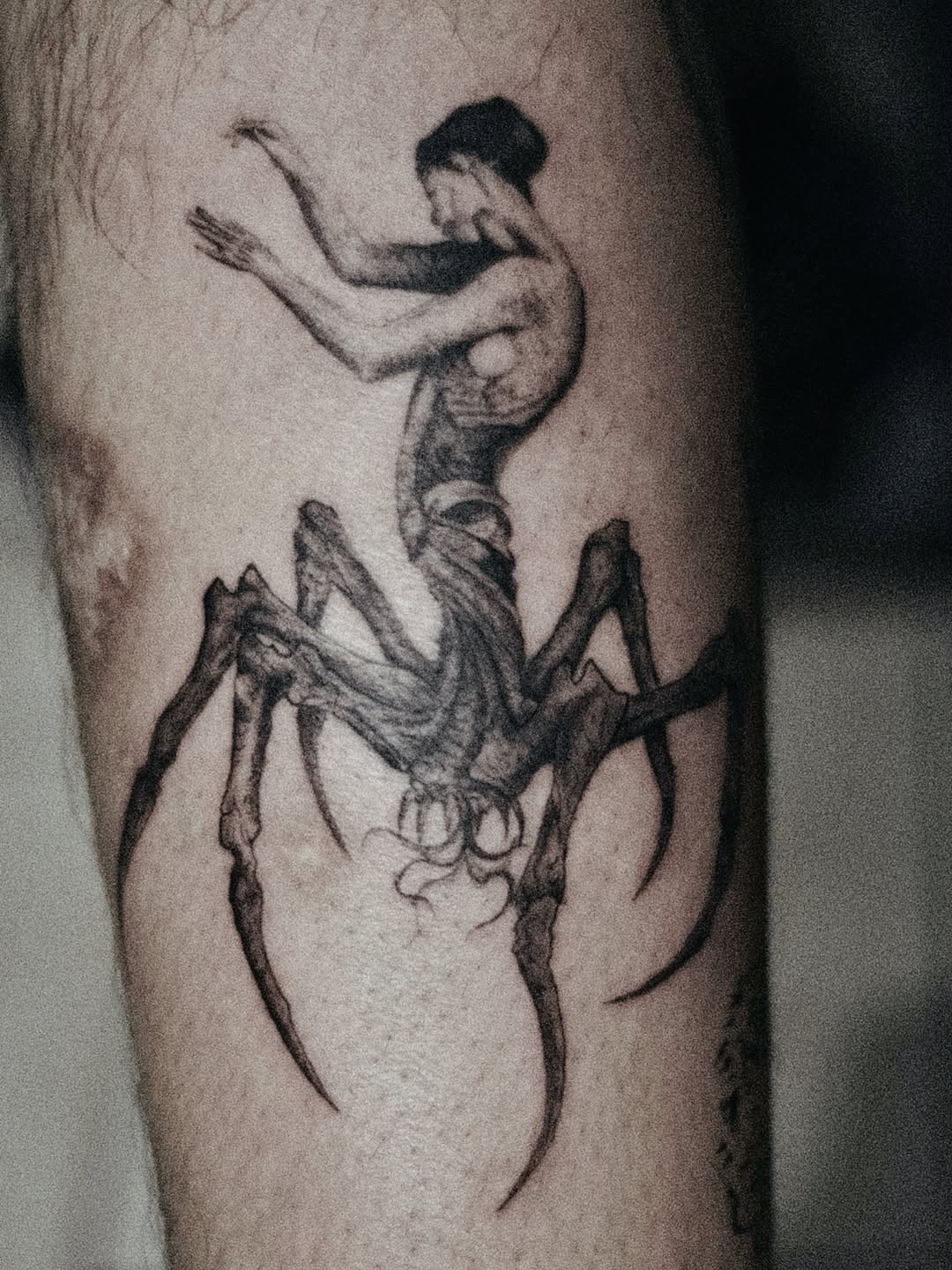 Tattoo by @maalaacaaraa โ dark_realism, black_and_grey