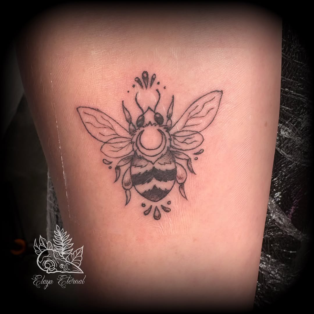 Tattoo by @elaya.tattoo.artistry β fine_line
