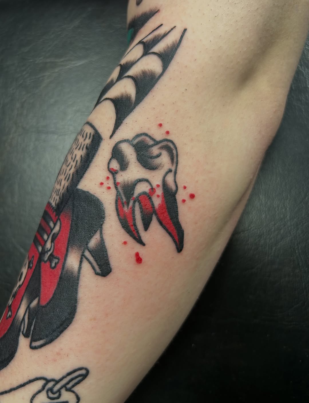 Tattoo by @la5k0_creati0n5 — american_traditional