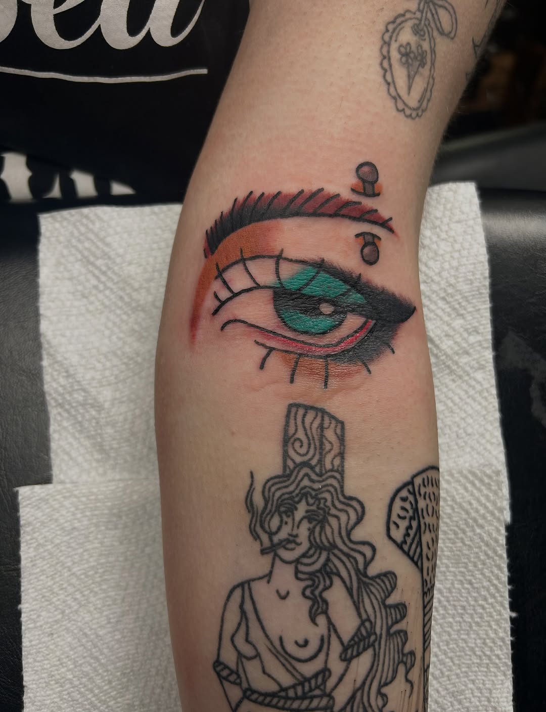 Tattoo by @la5k0_creati0n5 — neo_traditional, fine_line