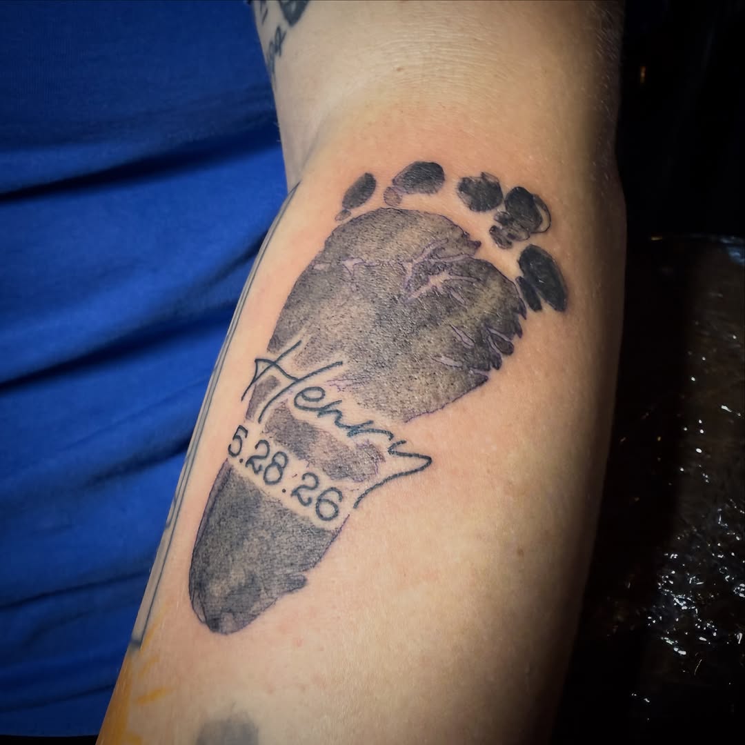 Tattoo by @the_chaotic_ginger — black_and_grey, lettering_script