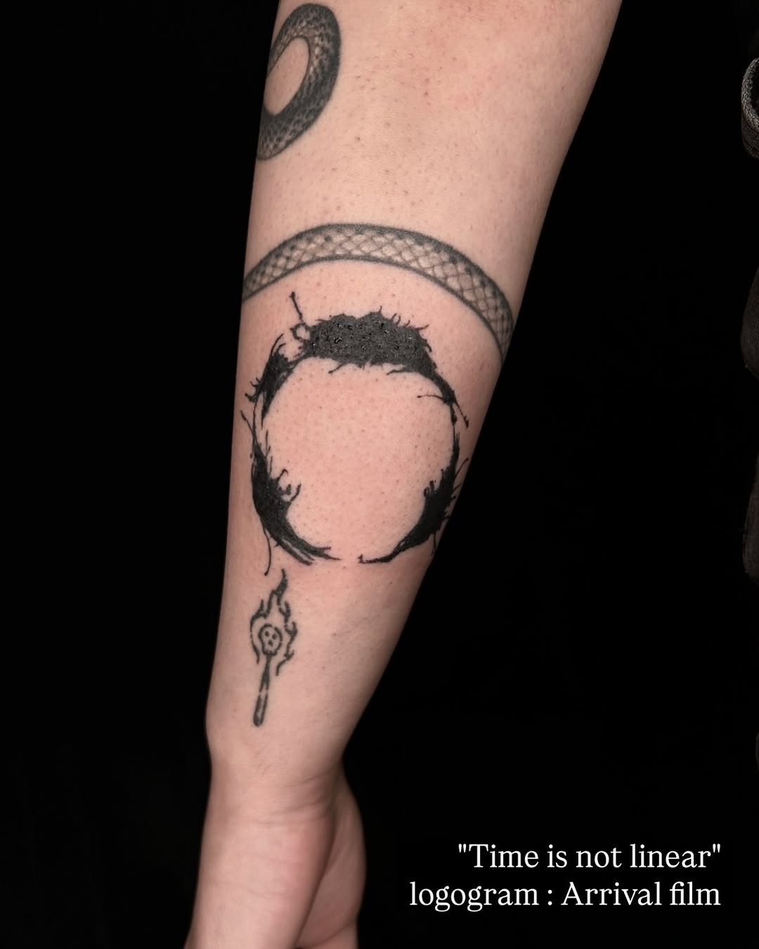 Tattoo by @la13va_tear — blackwork, illustrative