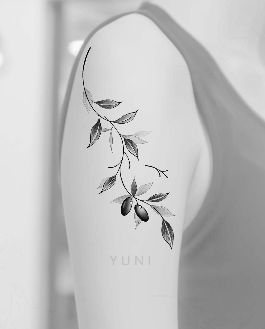 Tattoo by @yuni_tattooer β fine_line, black_and_grey