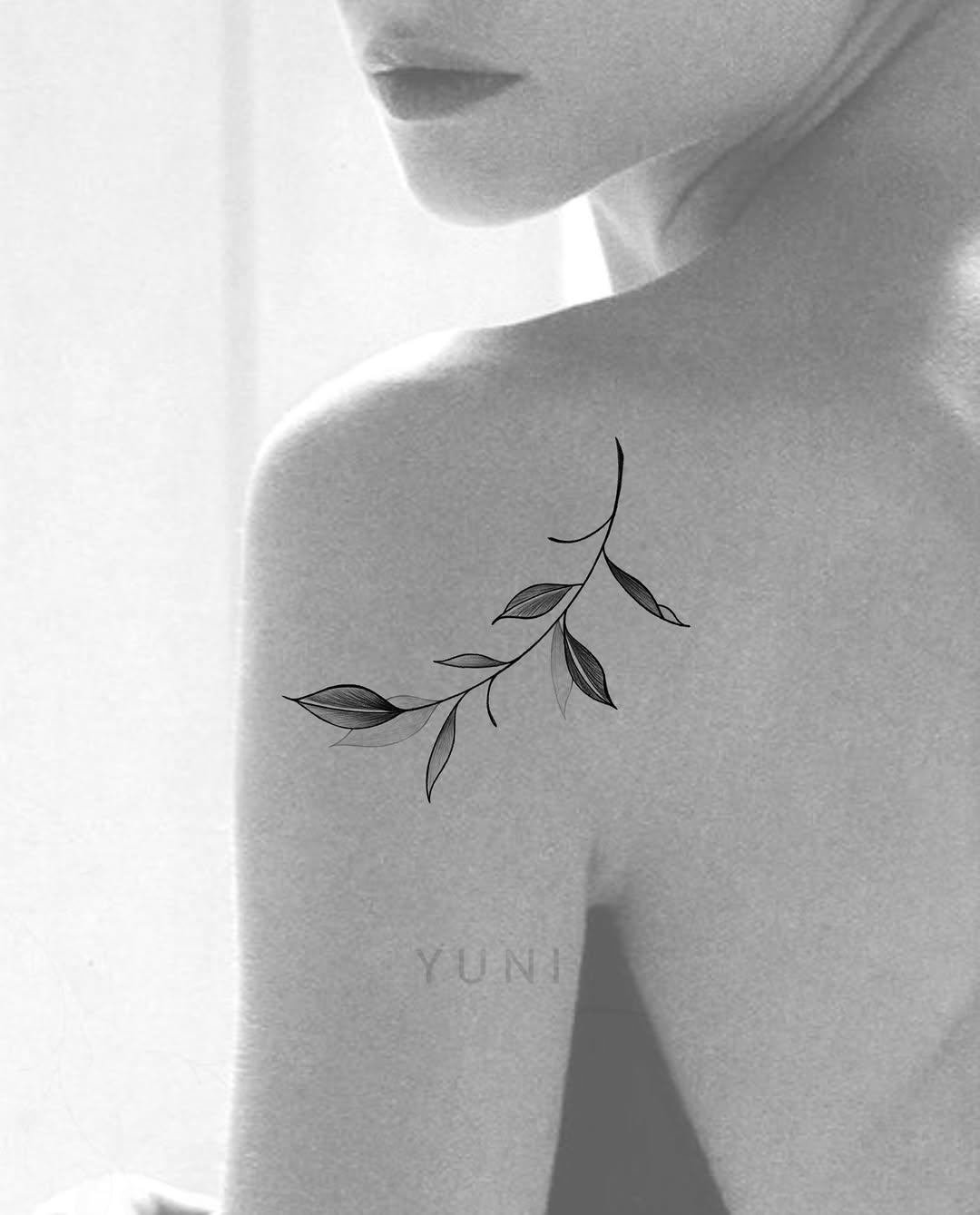 Tattoo by @yuni_tattooer β fine_line, black_and_grey