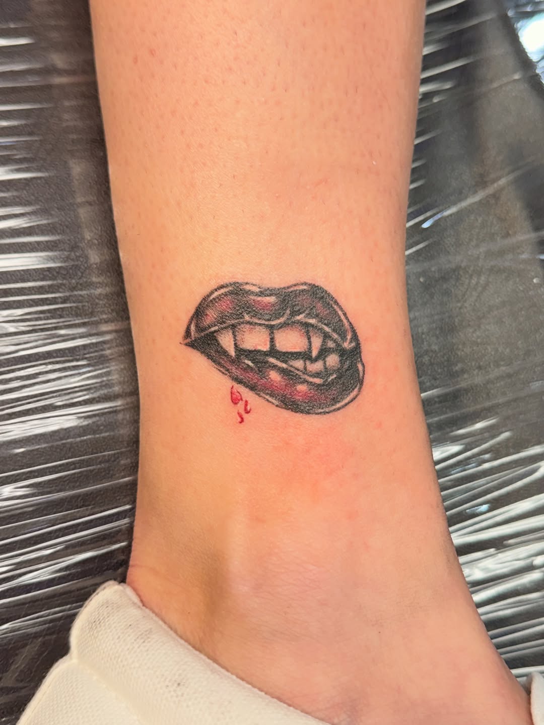 Tattoo by @vibe.ink90 โ black_and_grey, realism