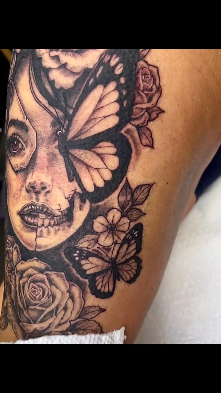 Tattoo by @stabbykitten — black_and_grey, realism