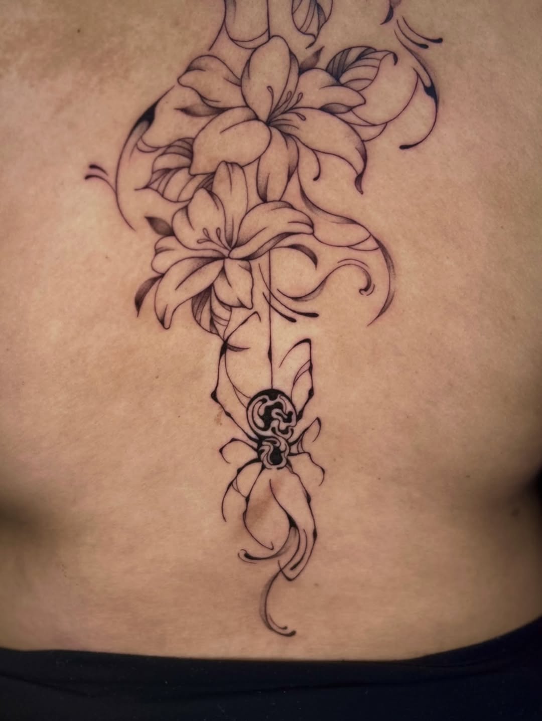 Tattoo by @bycristaliana — fine_line, black_and_grey