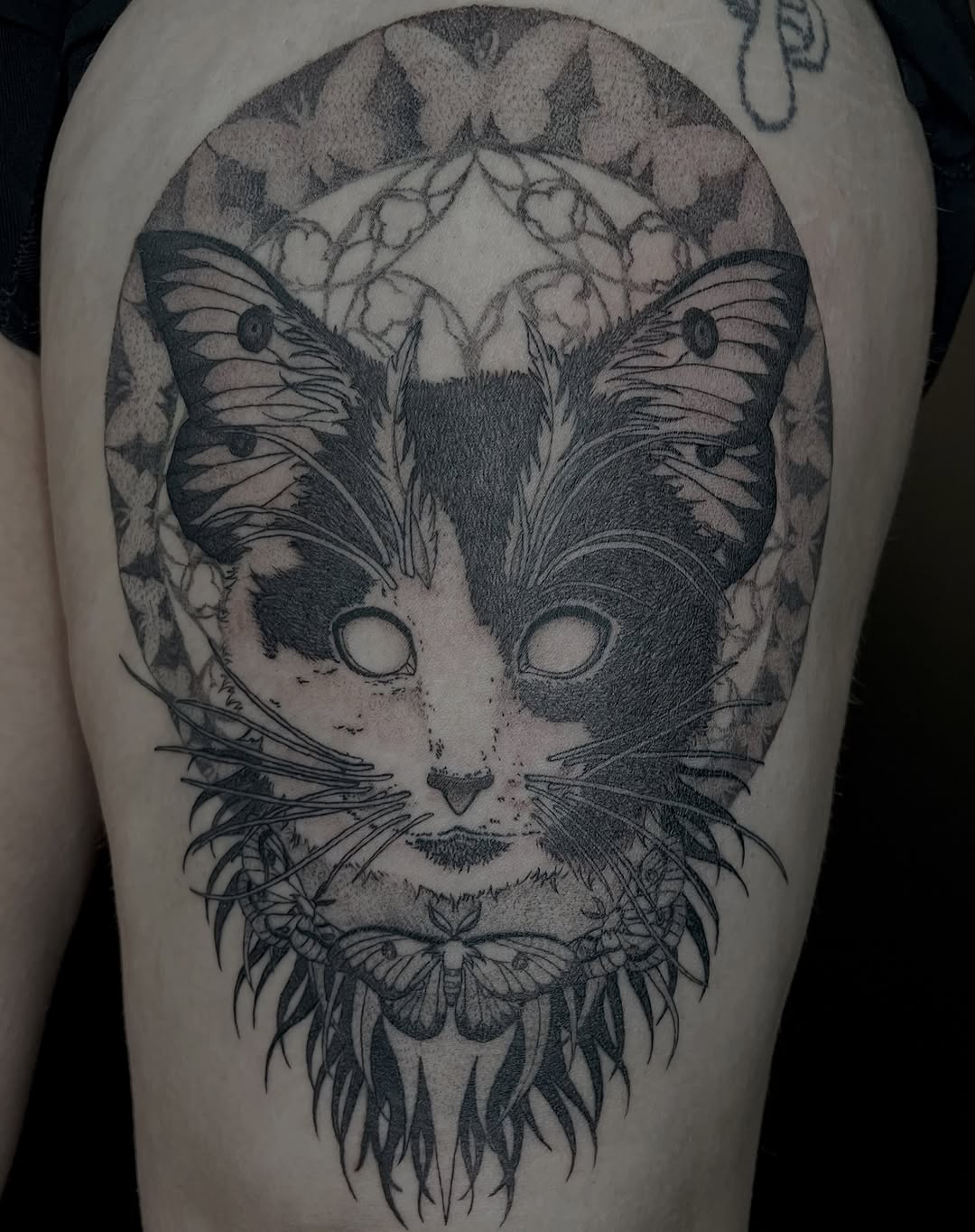 Tattoo by @nosferobtu.tattoo — black_and_grey, realism