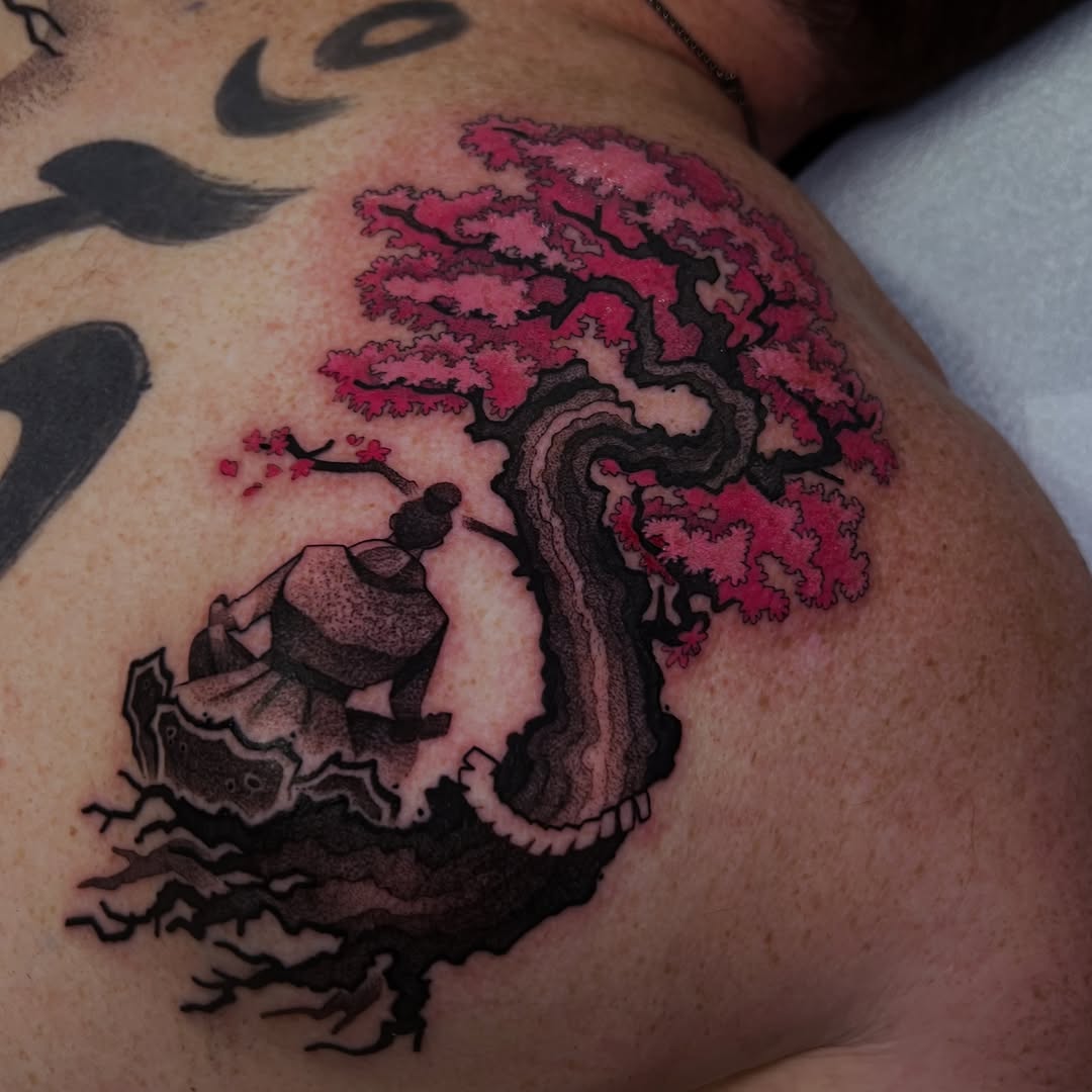 Tattoo by @jett_sonn โ japanese_irezumi, dotwork
