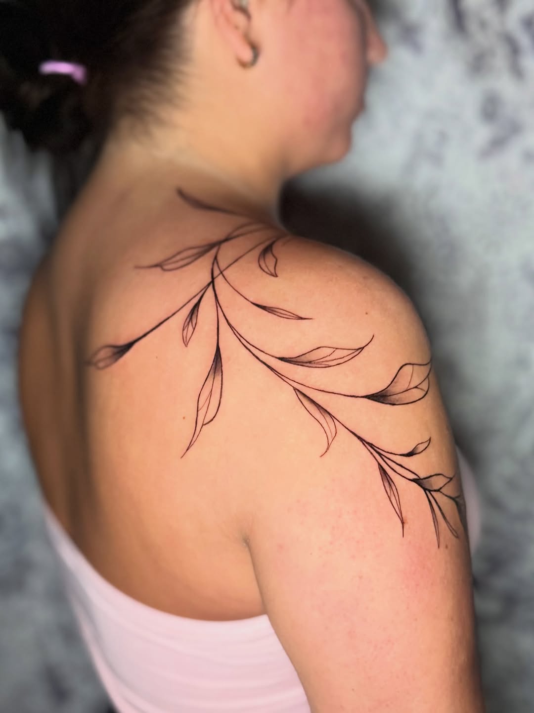 Tattoo by @chicom4l — fine_line